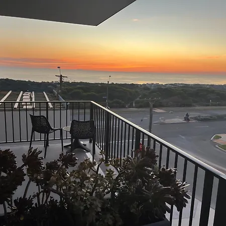 Beach House Perth-3