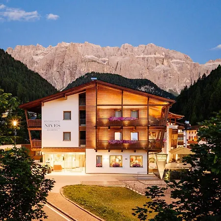 Boutique Hotel Nives - Luxury & Design In The Dolomites-3