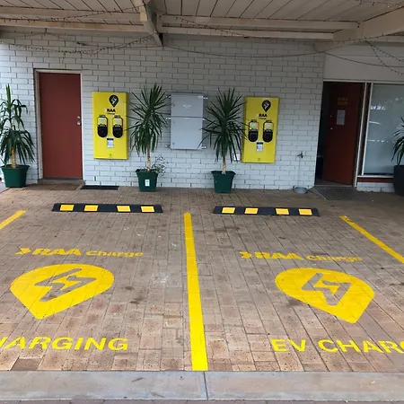 Crossroads Ecomotel-2