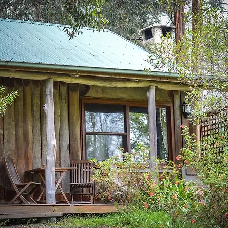 Ghost Hill Road Retreat-2