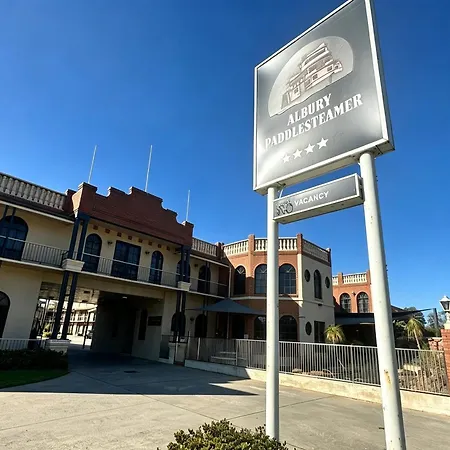 Albury Paddlesteamer-3