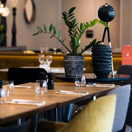 Novotel Bayeux-3
