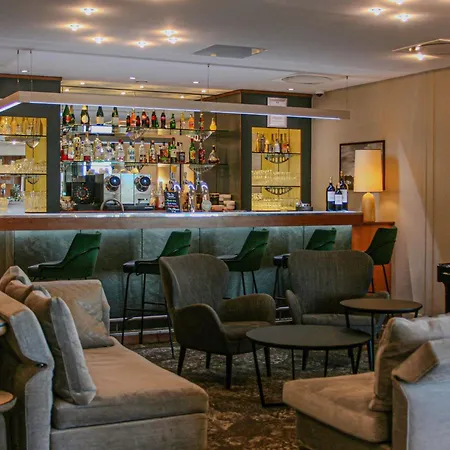 Novotel Bayeux-2