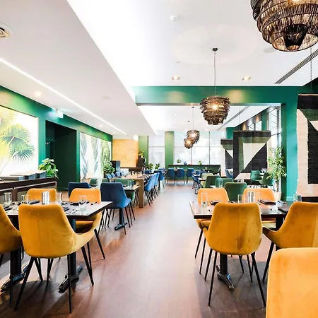 Novotel Melbourne Glen Waverley-2