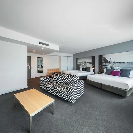 Mercure Newcastle Airport-3