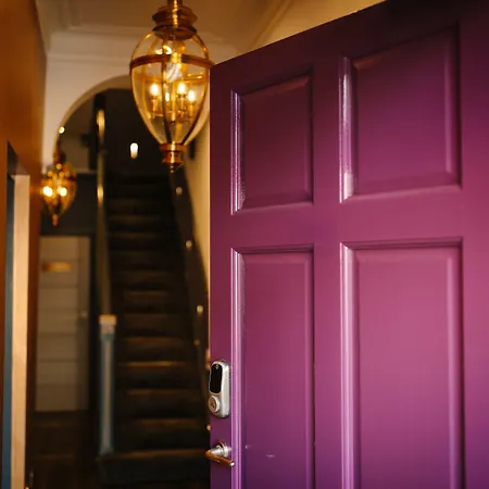 Absoluxe Suites-2