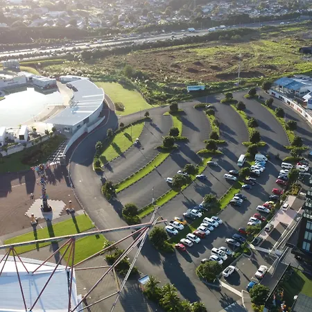 Ramada Suites By Wyndham Auckland Manukau Pacfic Centre-2