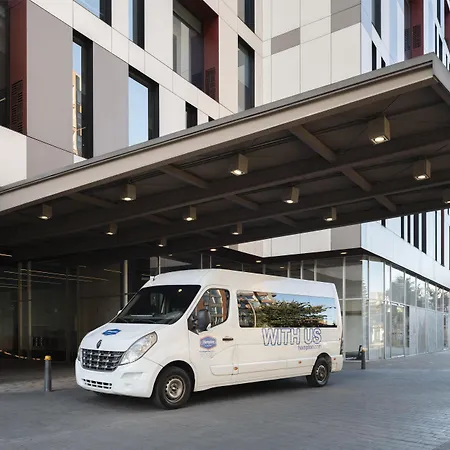 Hampton By Hilton Bogota Airport-3