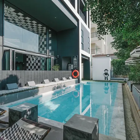 Blu Monkey Hub And Hotel Phuket Town-2