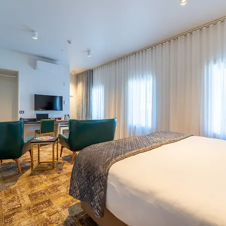 The Grosvenor Hotel-2