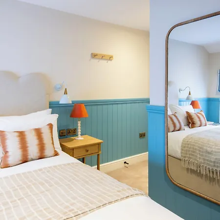 The Bell Hotel, Saxmundham-2