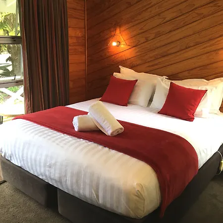 Colonial House Motel-2
