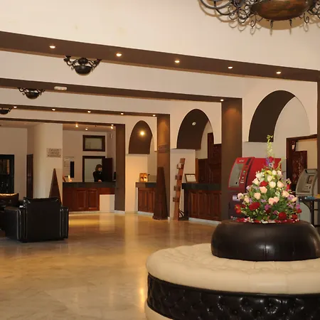 Oasis Hotel & Spa-3