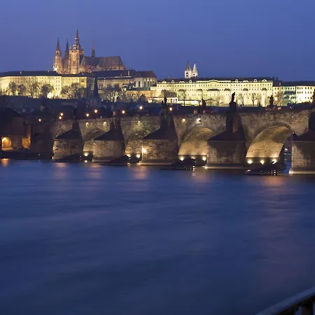 Occidental Praha-3