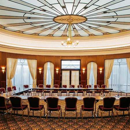 Radisson Blu Carlton Hotel, Bratislava-3