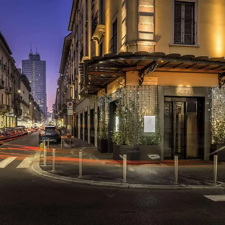 WorldHotel Casati 18-2