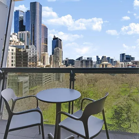Oaks Melbourne On William Suites-2