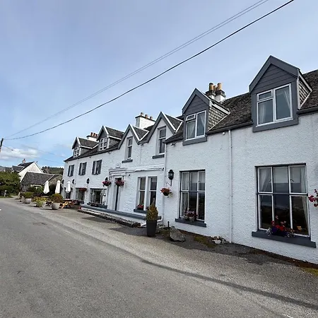 Airds Hotel And Restaurant-3