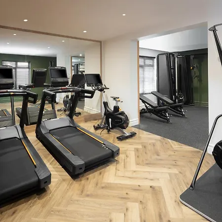 Holiday Inn Farnborough By Ihg-3