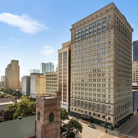 Magnolia Hotel Houston, A Tribute Portfolio Hotel-3