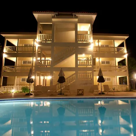 Sandy Haven Resort (Adults Only)-3