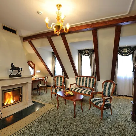 Arcadia Boutique Hotel-3