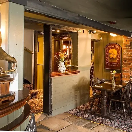 The Wheatsheaf Hotel-2