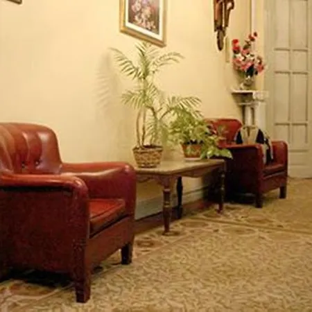 Hostal Delfina-2