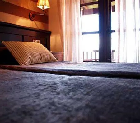 Hostal Meson Leira Antiga-3