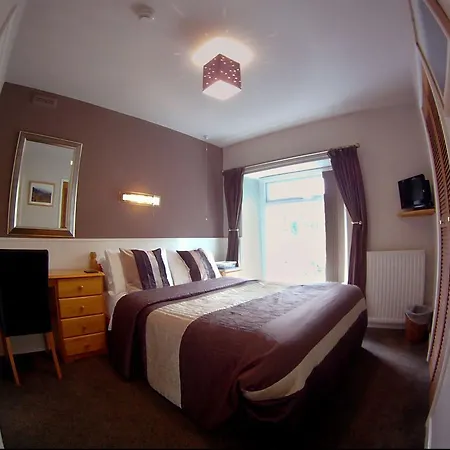 Glyn Peris Guest House-2