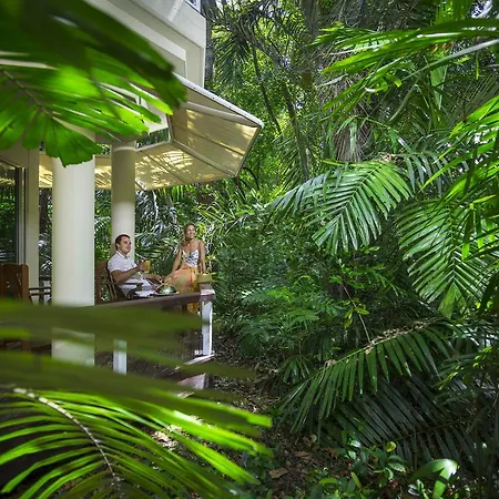 Green Island Resort-2