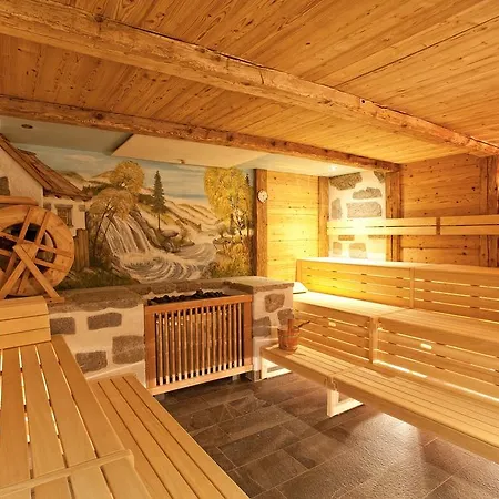 Wellnesshotel Aumühle-3
