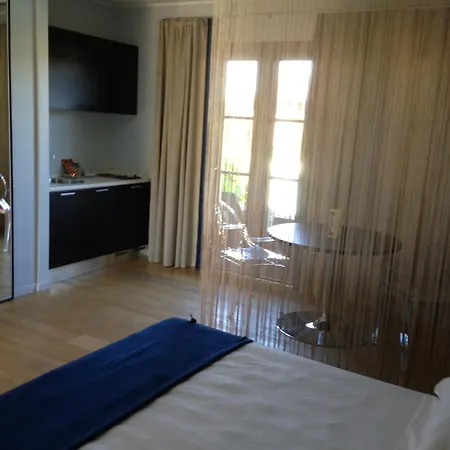 Joia Hotel & Luxury Apartments Rta-2