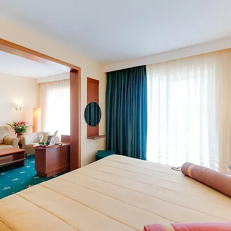 Hotel Palas-2