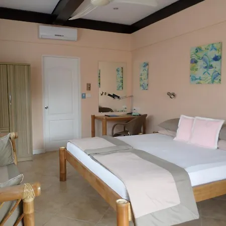 Coral Beach Club-2