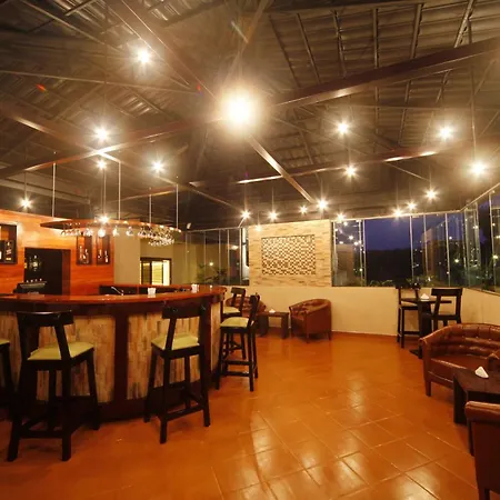 Best Western Premier Garden Hotel Entebbe-3