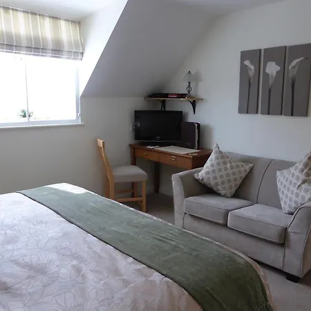 Liongate House-3