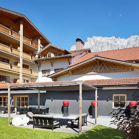 Mountain Boutiquehotel Der Grüne Baum-3