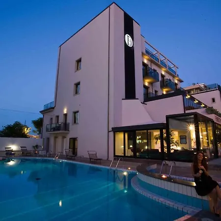 Ferretti Beach Hotel-3