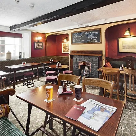 George Hotel-3