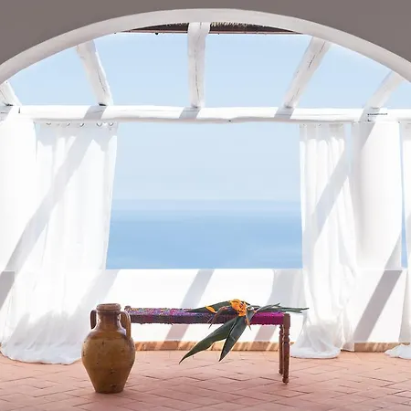 Principe Di Salina Boutique Hotel-2