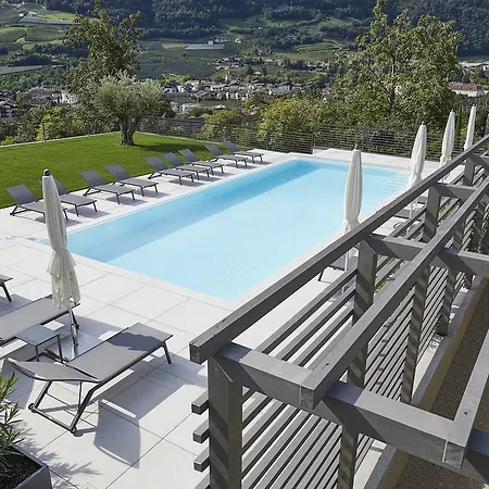 The View Luxury Suites-3