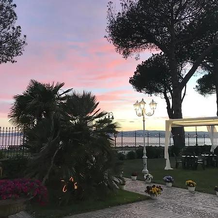 Hotel Holiday Sul Lago-3