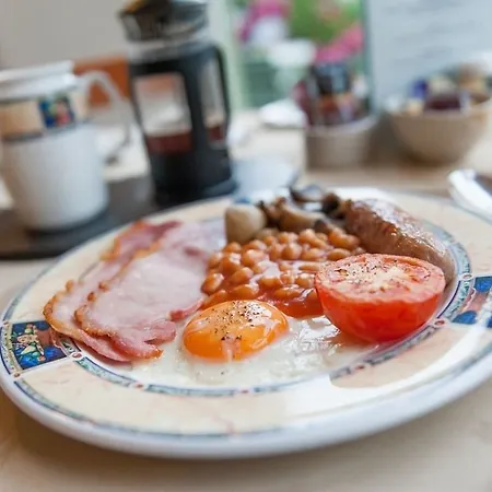 Dalkeith Guest House-3