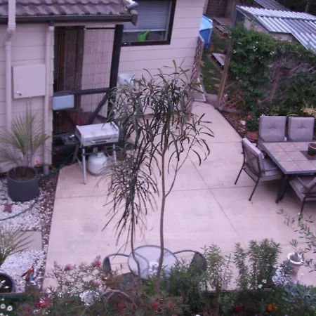 Annie'S Bnb At 7C-2
