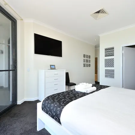Nautilus By Rockingham Apartments-2