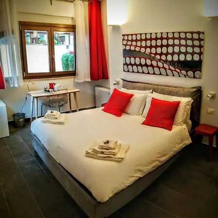 Civico 7 Holiday Rooms-2