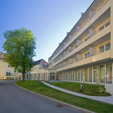 Badener Hof-2