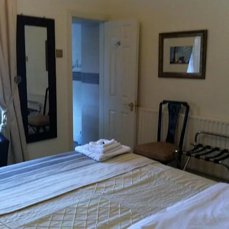 Carlingford House Town House Accommodation A91 Ty06-2