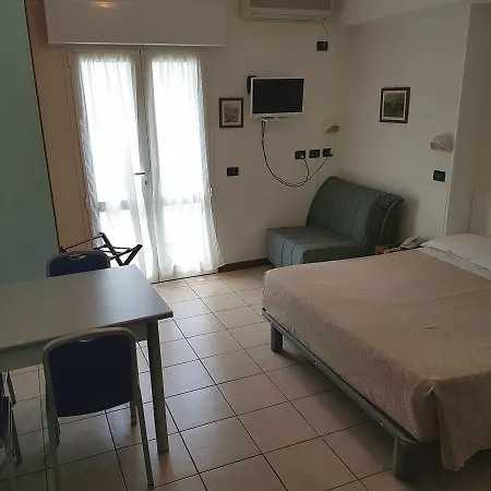 Hotel Residence Adriana-2
